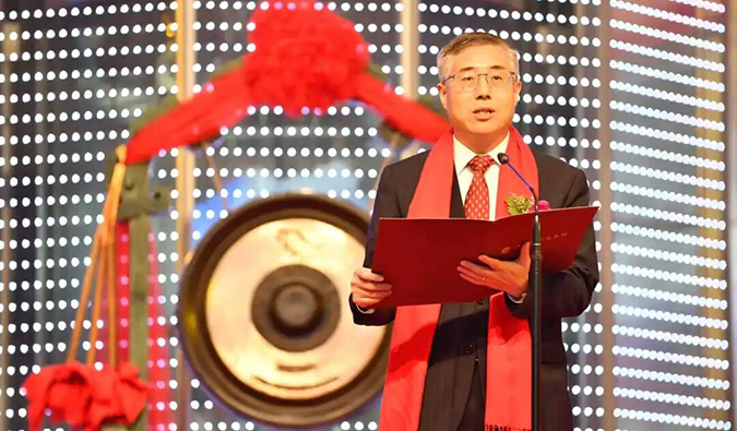 陈春麟：从药大讲台到CRO先锋｜“九十年九十人”