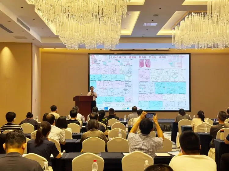 黄长江博士(靶联生物首席科学官).webp 黄长江博士(靶联生物首席科学官).webp